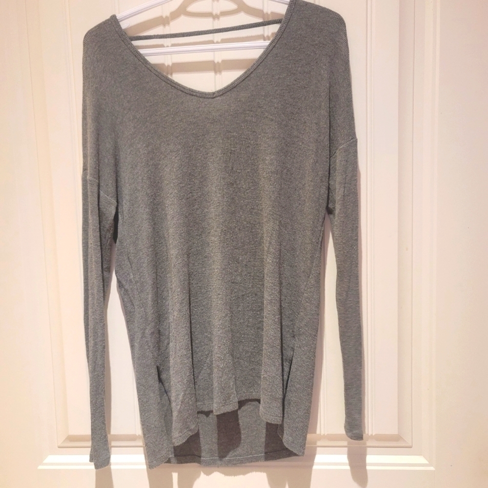 💥4 for $25💥Garage long sleeve sweater